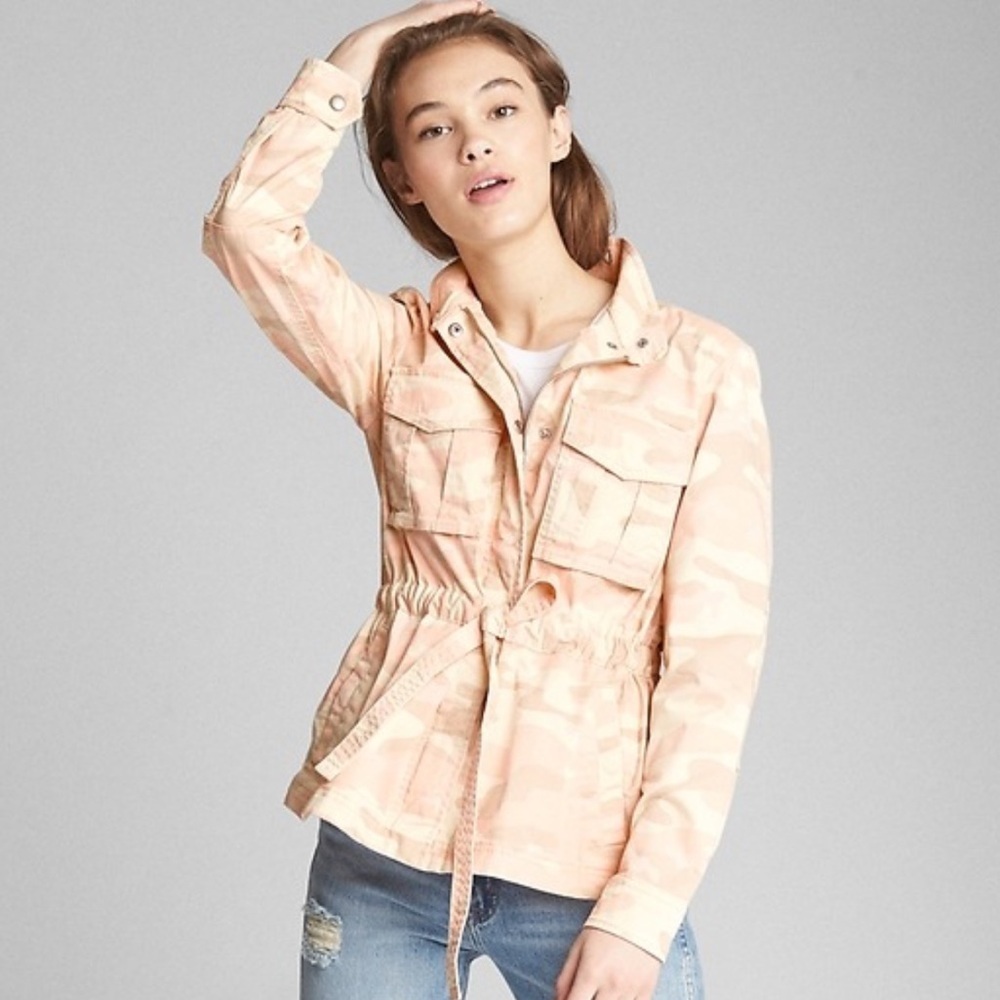 GAP Light Pink Camo Utility Jacket size XS